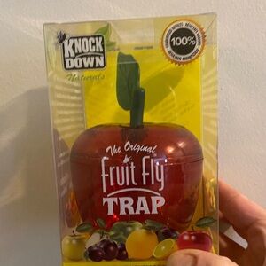 Knock Down Fruit Fly Trap Red